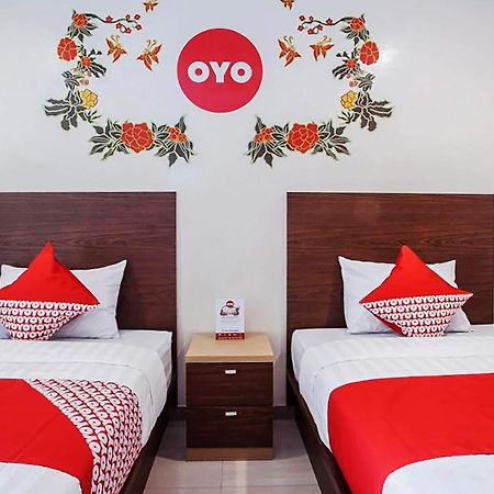 Super Oyo Capital O 134 Lg Residence Сурабая Екстериор снимка