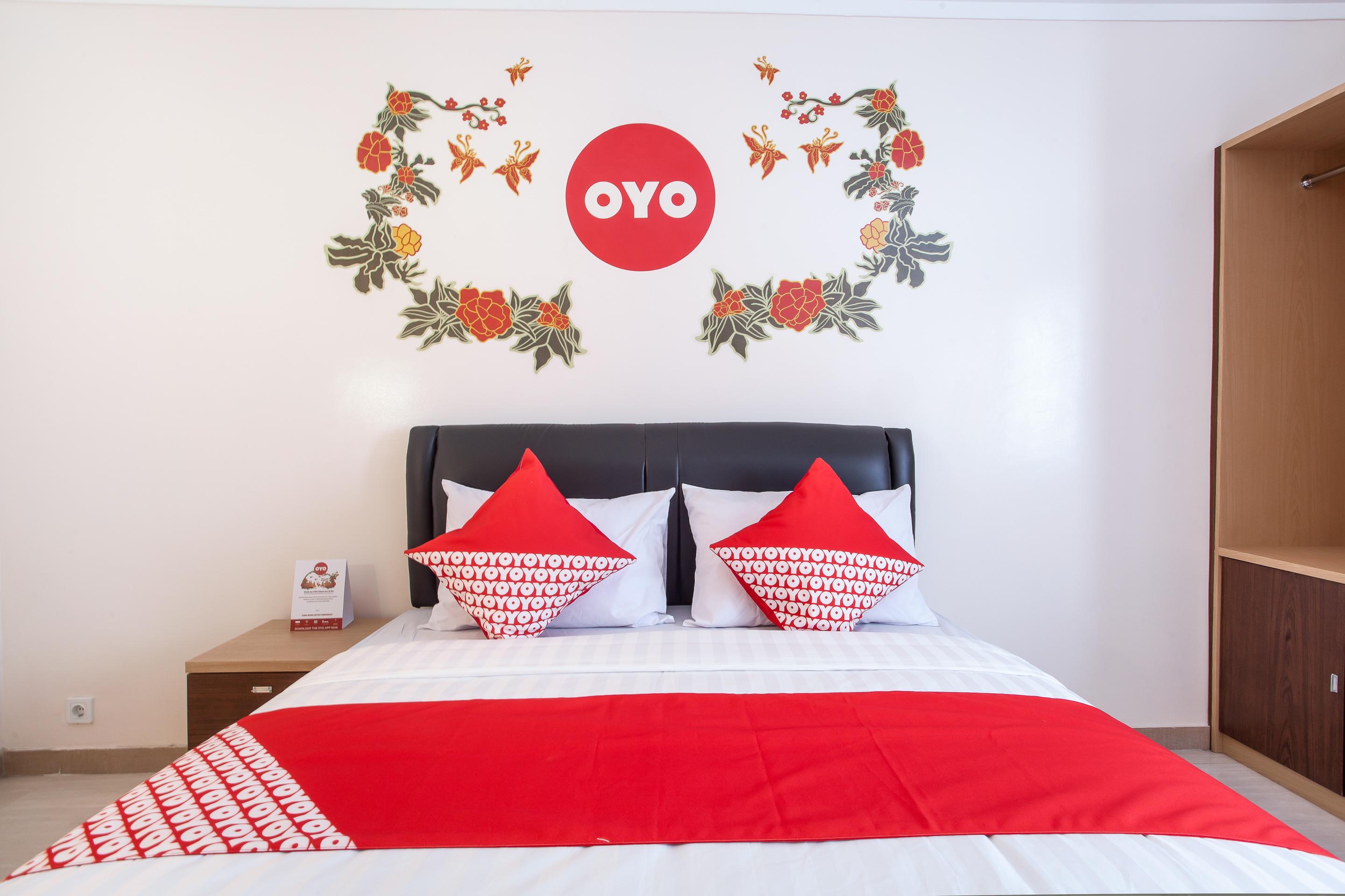 Super Oyo Capital O 134 Lg Residence Сурабая Екстериор снимка