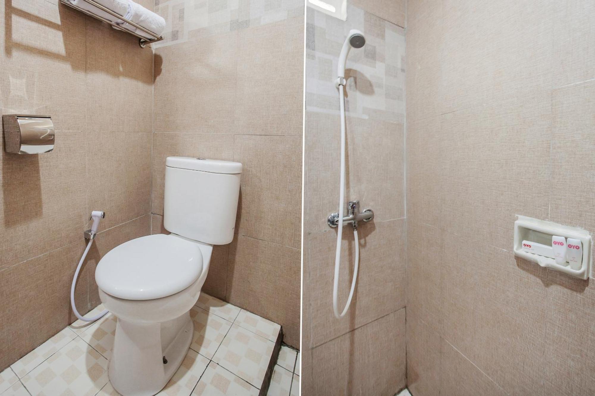 Super Oyo Capital O 134 Lg Residence Сурабая Екстериор снимка